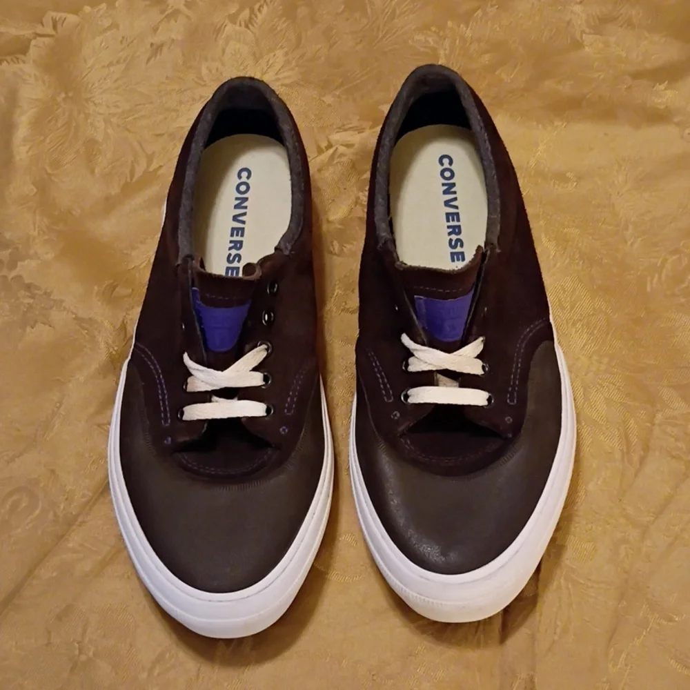 CONVERSE CONS Brown  and White Men's 9.0 Women's 10.5 Sneakers - Picture 3 of 9